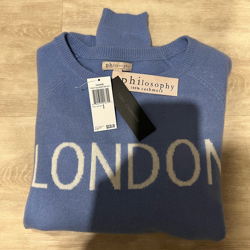 PHILOSOPHY 100% CASHMERE BLUE SWEATER size small NWT MRSP $228